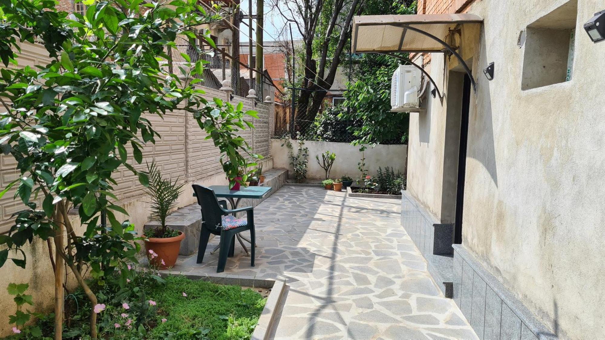 Guest House Panda Kutaisi Exterior photo